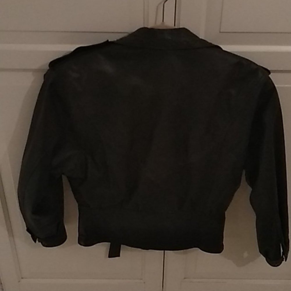 Leather jacket - Picture 3 of 3